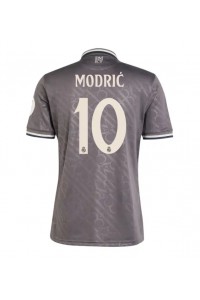 Real Madrid Luka Modric #10 Fotballdrakt Tredje Klær 2024-25 Korte ermer